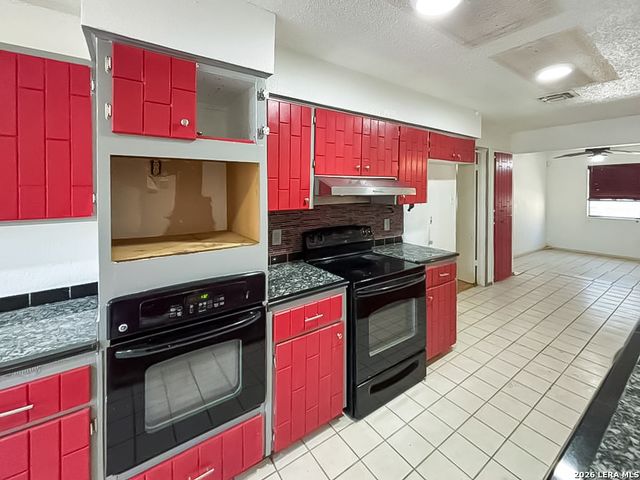 6227 Cairo, San Antonio, TX 78229