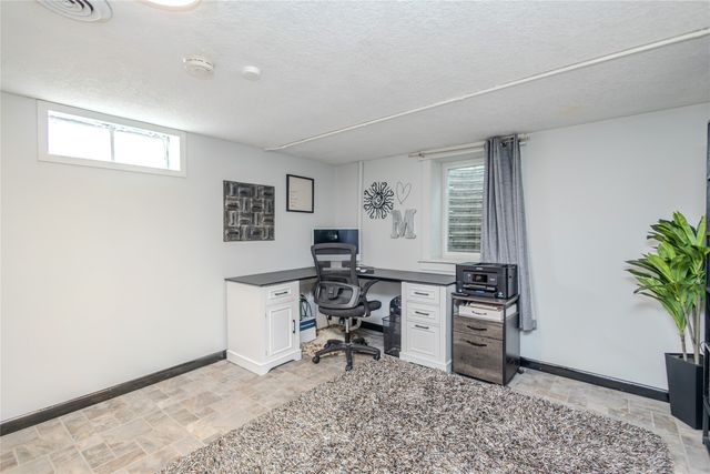 1918 9th Street, Des Moines, IA 50314
