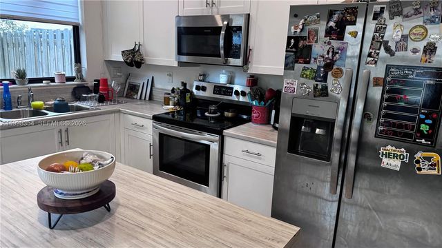 21404 NE 3rd Path, Miami, FL 33179