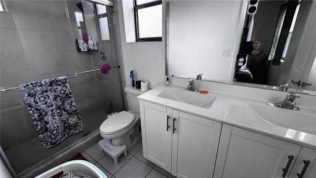 21404 NE 3rd Path, Miami, FL 33179