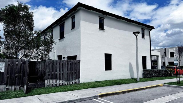 21404 NE 3rd Path, Miami, FL 33179