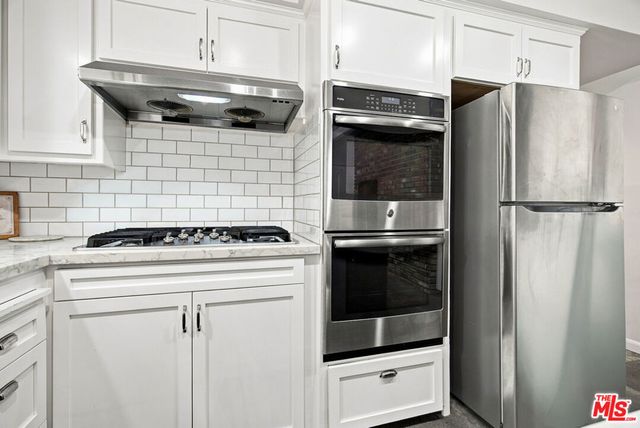 110 S Elwood Avenue, Glendora, CA 91741