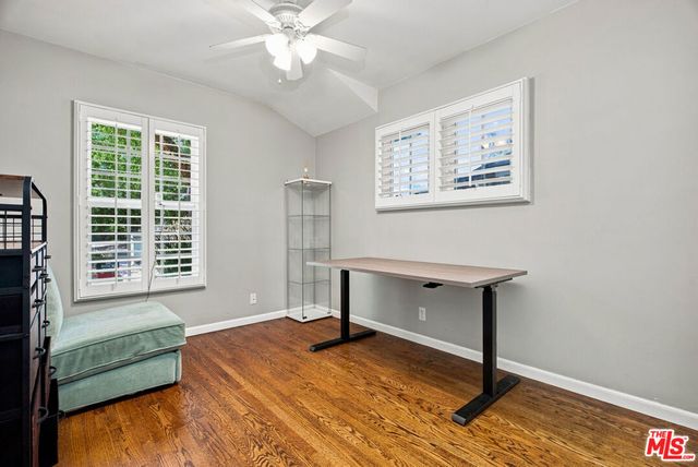 110 S Elwood Avenue, Glendora, CA 91741