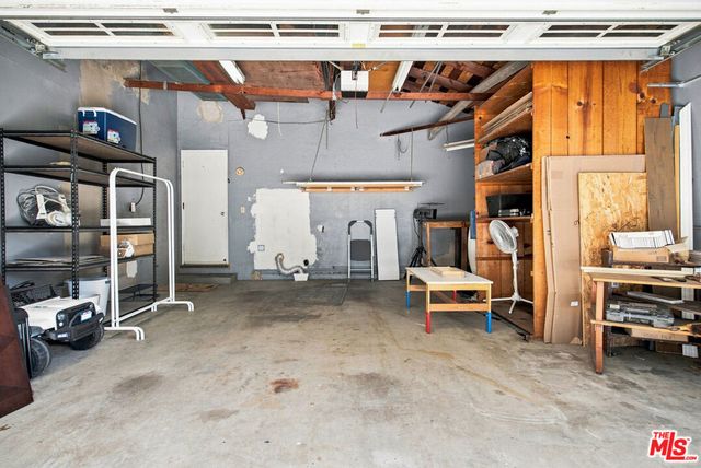 110 S Elwood Avenue, Glendora, CA 91741