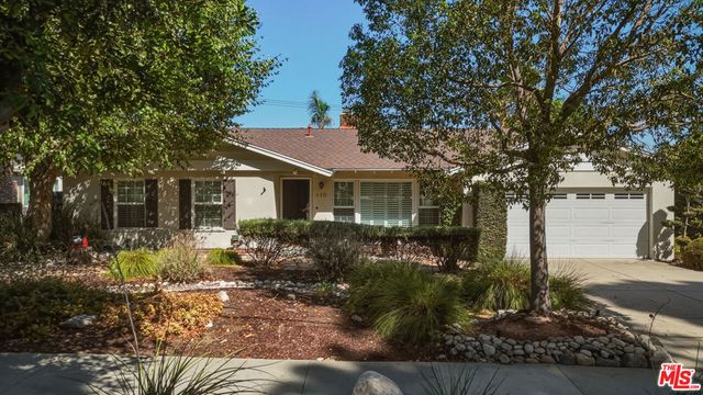 110 S Elwood Avenue, Glendora, CA 91741