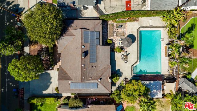 110 S Elwood Avenue, Glendora, CA 91741