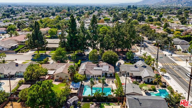 110 S Elwood Avenue, Glendora, CA 91741