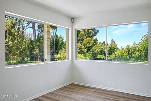 195 Avocado Place, Camarillo, CA 93010