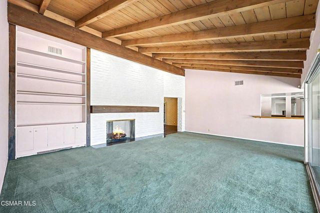 195 Avocado Place, Camarillo, CA 93010