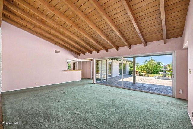 195 Avocado Place, Camarillo, CA 93010