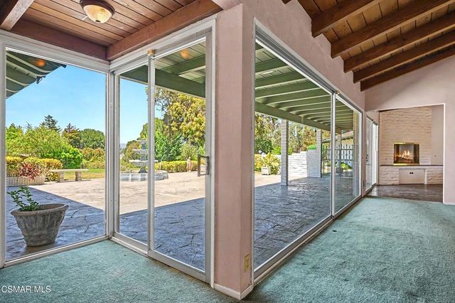 195 Avocado Place, Camarillo, CA 93010