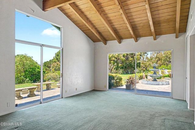 195 Avocado Place, Camarillo, CA 93010