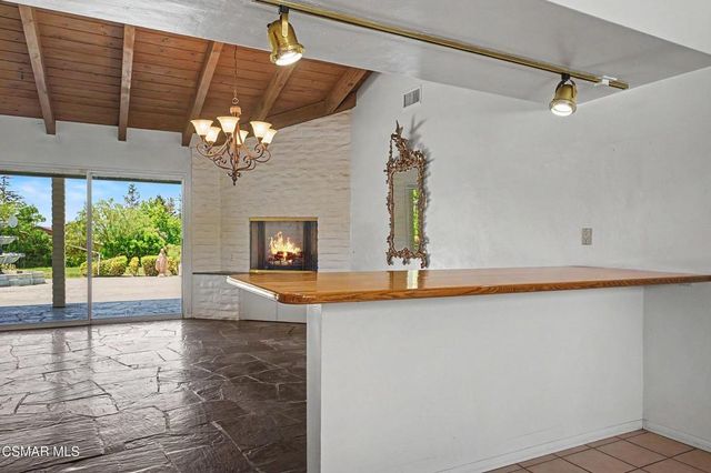 195 Avocado Place, Camarillo, CA 93010