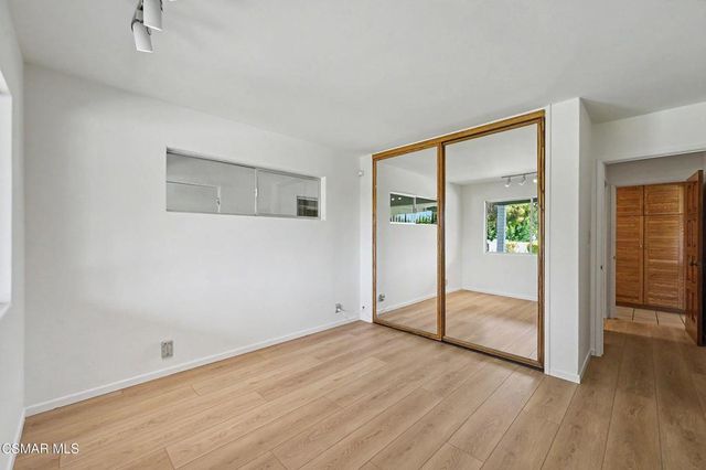 195 Avocado Place, Camarillo, CA 93010