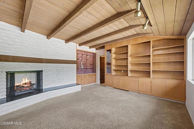 195 Avocado Place, Camarillo, CA 93010