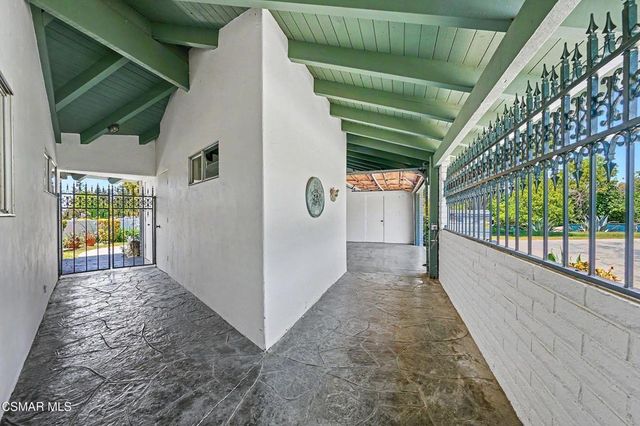 195 Avocado Place, Camarillo, CA 93010