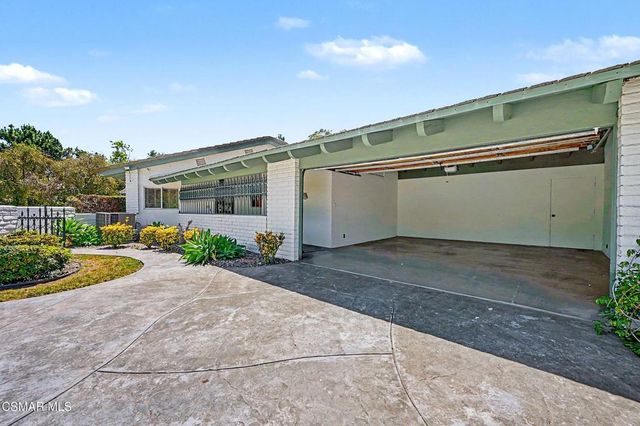 195 Avocado Place, Camarillo, CA 93010