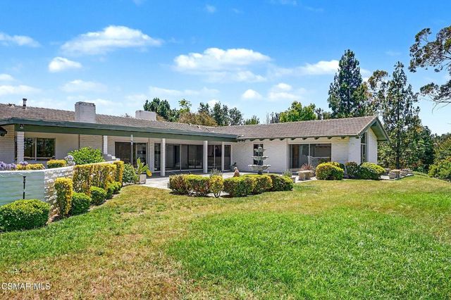 195 Avocado Place, Camarillo, CA 93010