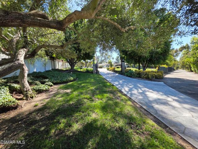 195 Avocado Place, Camarillo, CA 93010