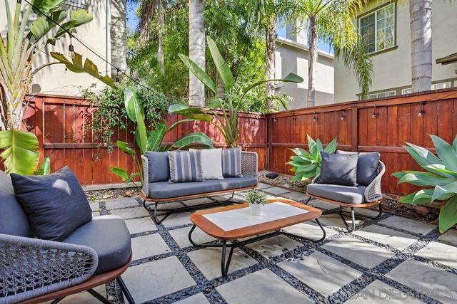 605 Seaward, Carlsbad, CA 92011