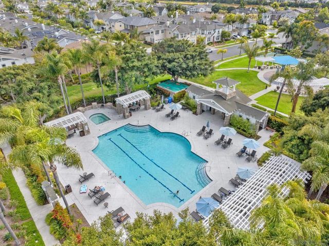 605 Seaward, Carlsbad, CA 92011