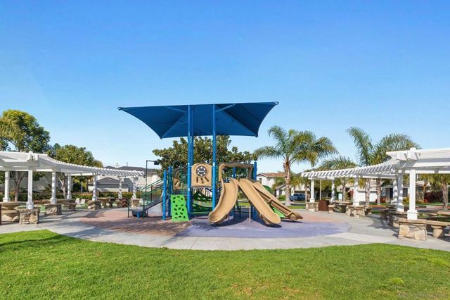 605 Seaward, Carlsbad, CA 92011