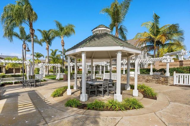 605 Seaward, Carlsbad, CA 92011