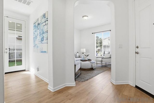 605 Seaward, Carlsbad, CA 92011