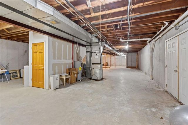 1005 W Main Street, Cleveland, MO 64734