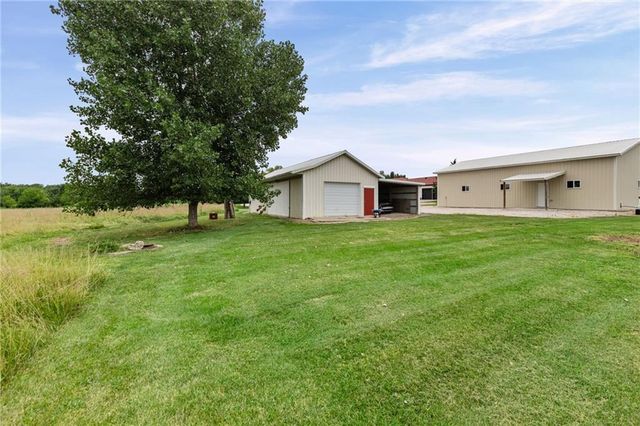 1005 W Main Street, Cleveland, MO 64734