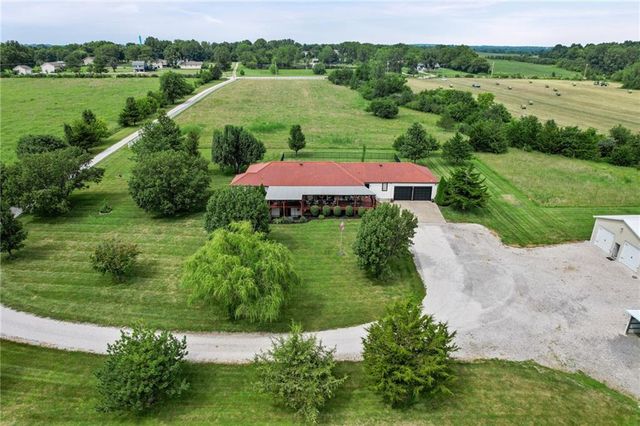 1005 W Main Street, Cleveland, MO 64734