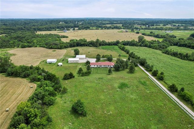 1005 W Main Street, Cleveland, MO 64734
