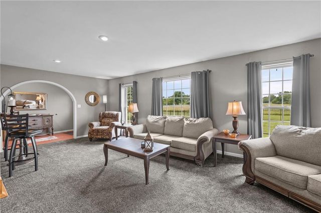 1005 W Main Street, Cleveland, MO 64734