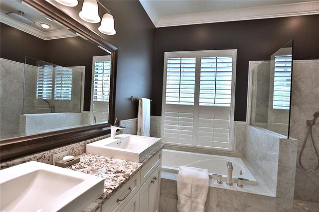 8135 NW 26TH LANE ROAD, Ocala, FL 34482