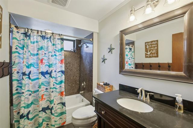 2943 MAYFAIR COURT, Clearwater, FL 33761