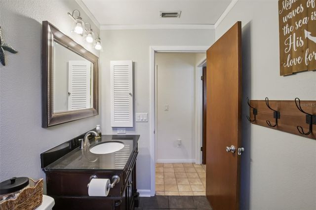 2943 MAYFAIR COURT, Clearwater, FL 33761