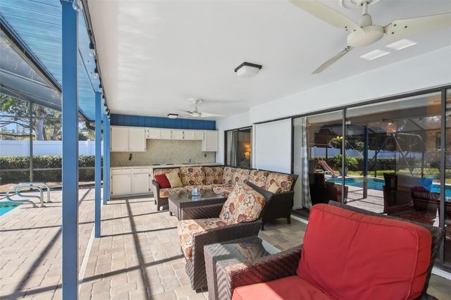 2943 MAYFAIR COURT, Clearwater, FL 33761