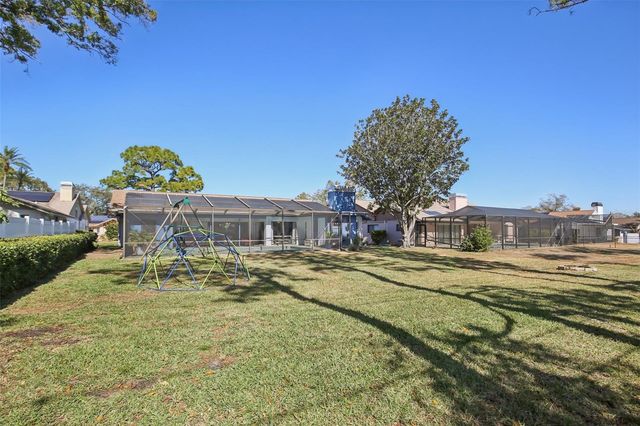 2943 MAYFAIR COURT, Clearwater, FL 33761