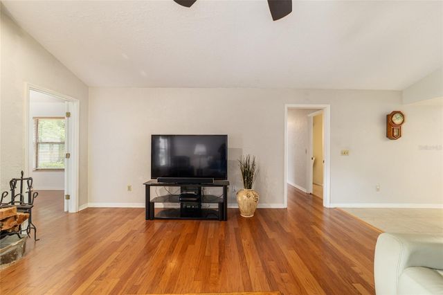2015 SE 34TH STREET, Ocala, FL 34471