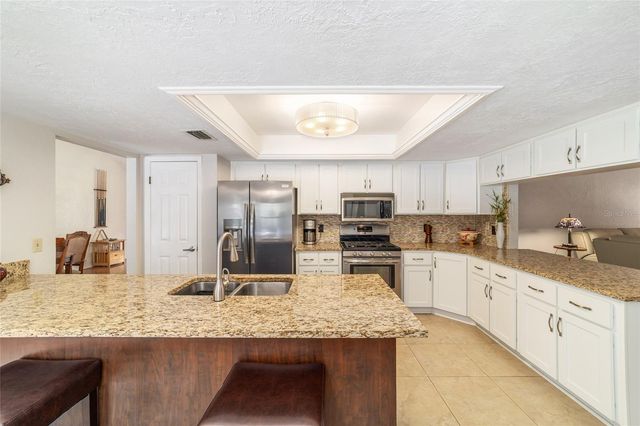 2015 SE 34TH STREET, Ocala, FL 34471