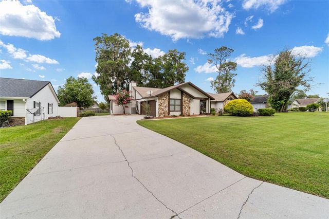 2015 SE 34TH STREET, Ocala, FL 34471