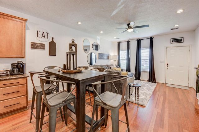 1815 Lewis Street, Houston, TX 77009