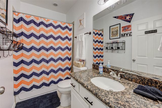 1815 Lewis Street, Houston, TX 77009