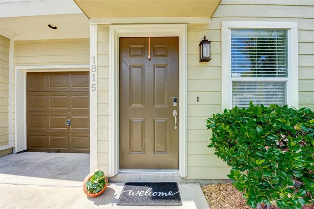 1815 Lewis Street, Houston, TX 77009