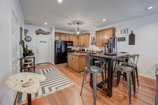 1815 Lewis Street, Houston, TX 77009