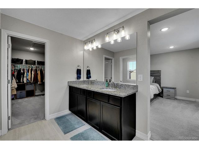 16808 E 119th Ave D, Commerce City, CO 80022