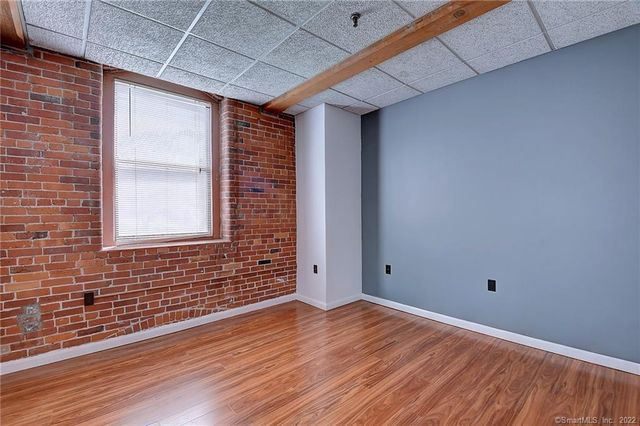 222 Williams Street East 108, Glastonbury, CT 06033