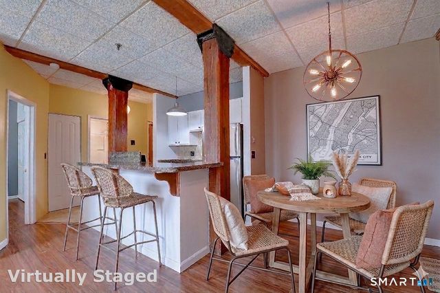 222 Williams Street East 108, Glastonbury, CT 06033