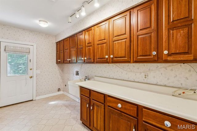 13260 Tall Pine Court, Town And Country, MO 63017