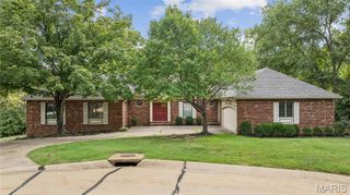 13260 Tall Pine Court, Town And Country, MO 63017